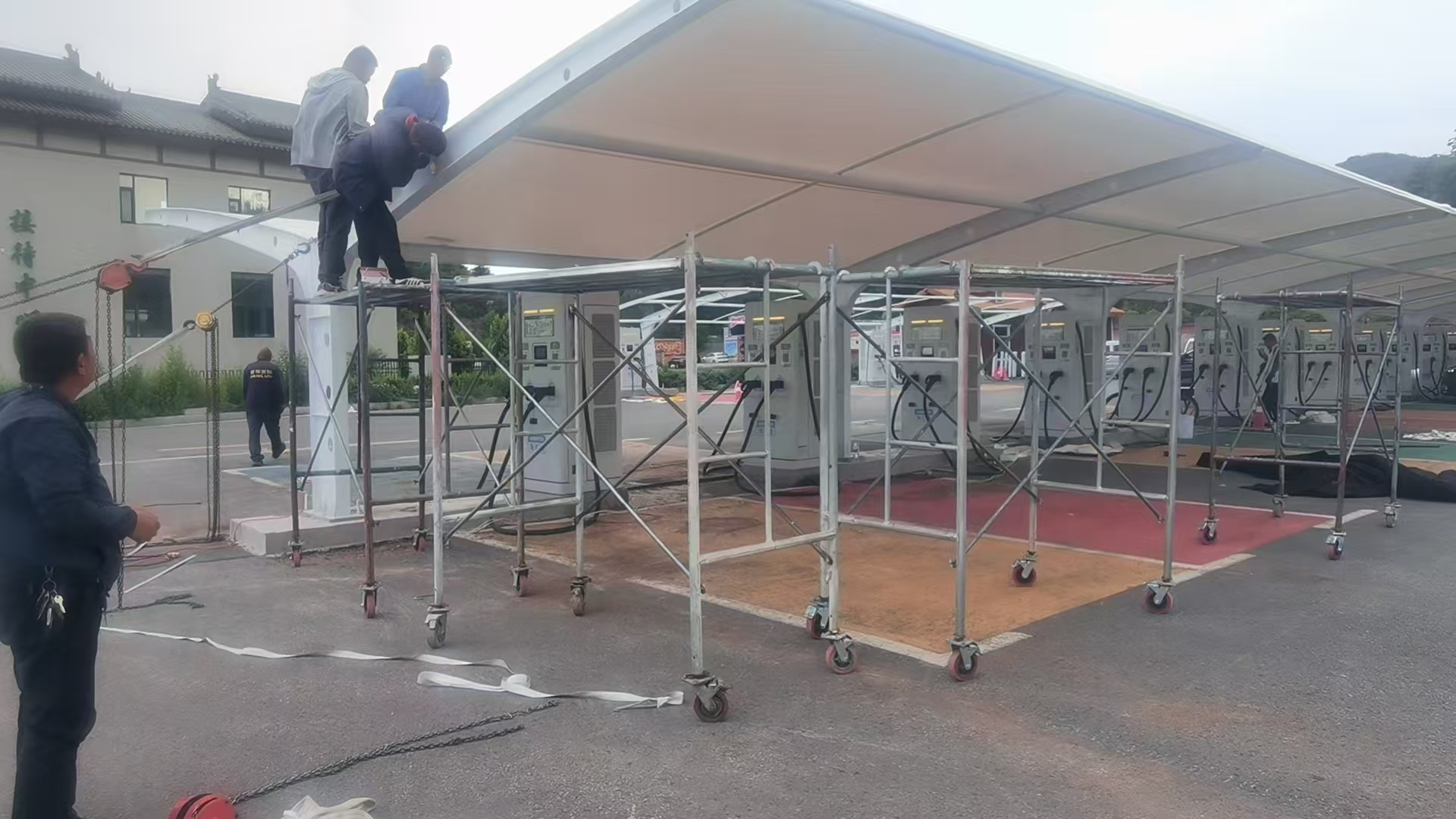 广东省深圳市深圳膜结构停车棚项目
