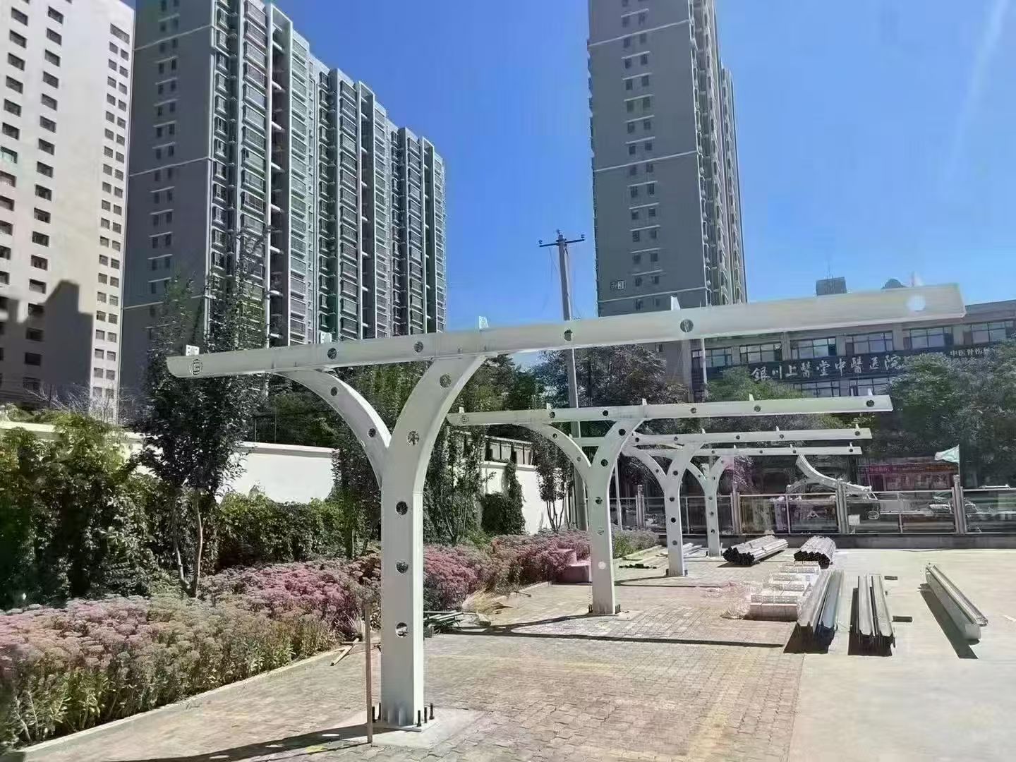光伏雨棚车棚